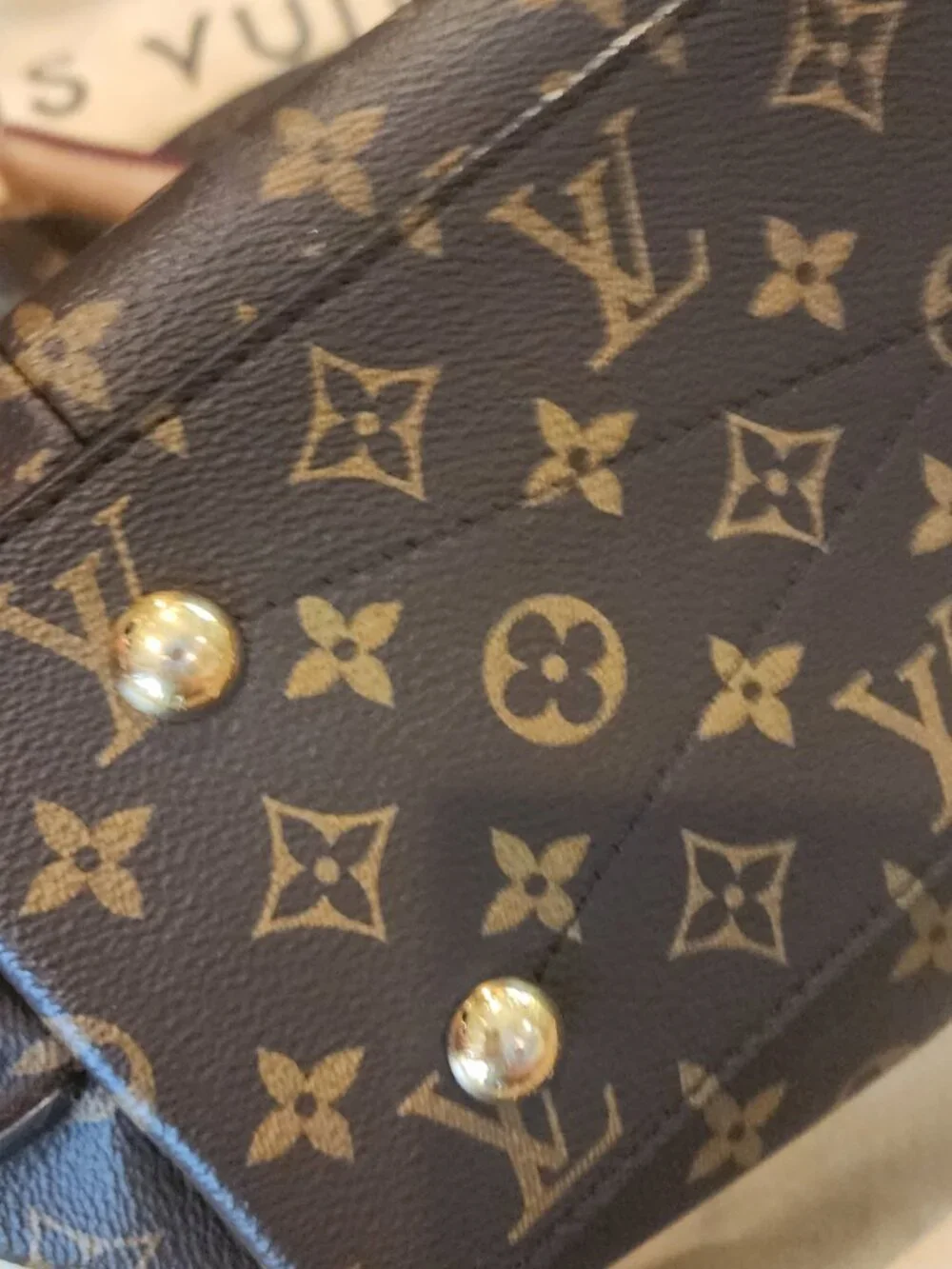 Louis Vuitton this style